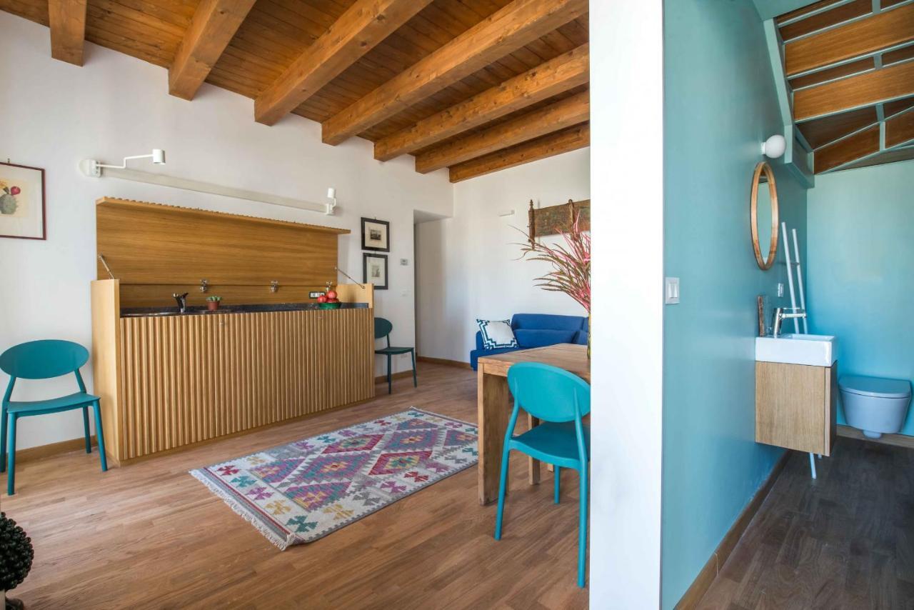 Cassaro Con Terrazza By Wonderful Italy Apartamento